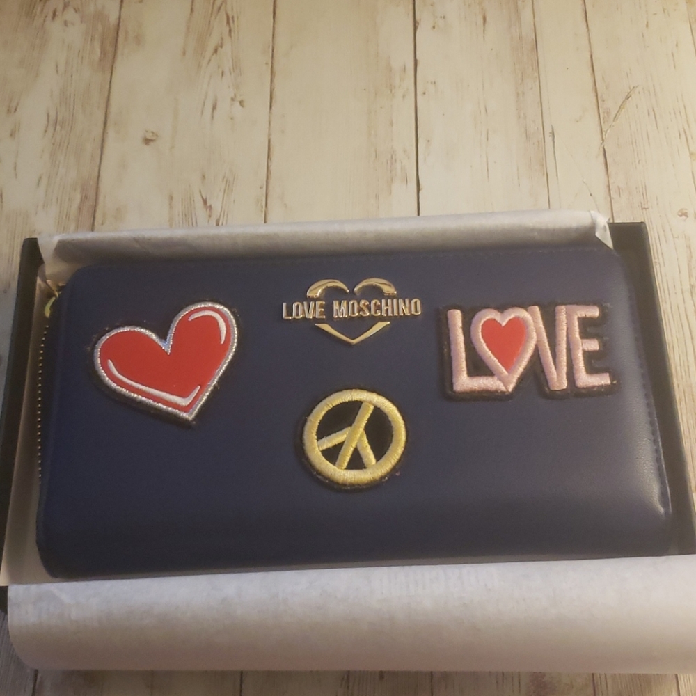 Love Moschino Wallet